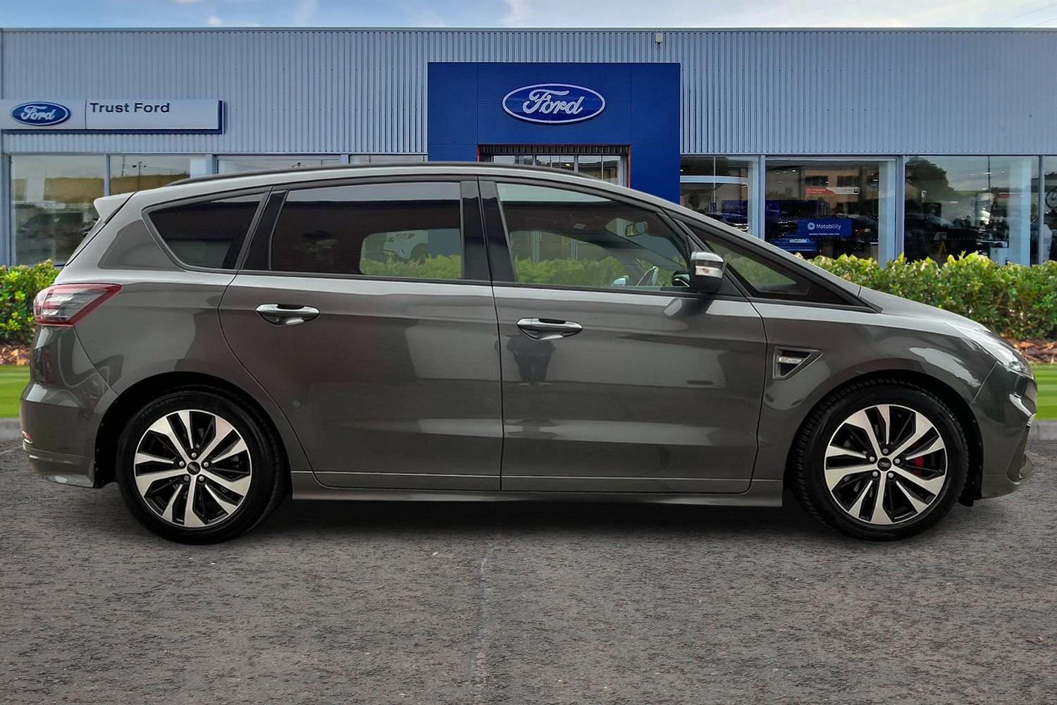 Ford S-Max Photo 2
