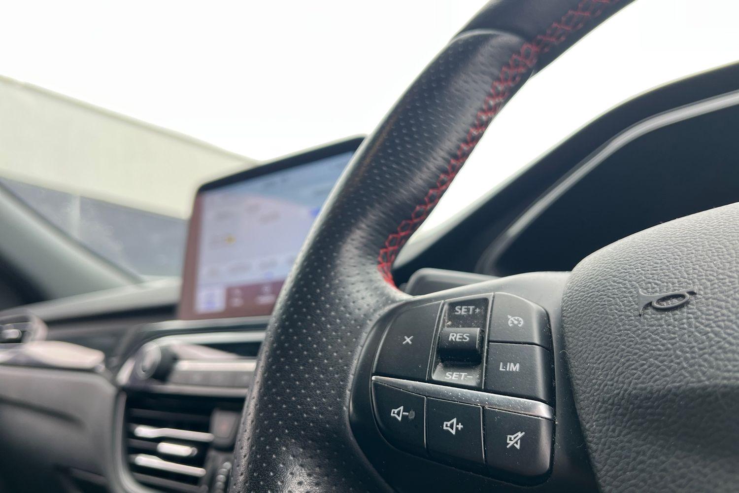 Ford KUGA Photo 27