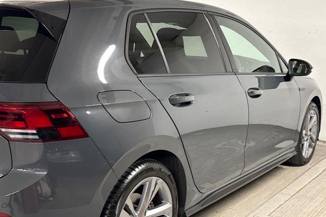 VOLKSWAGEN Golf Photo 28