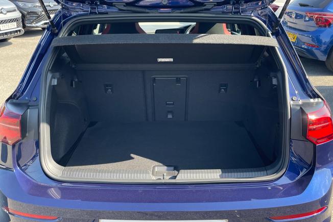 VOLKSWAGEN Golf Photo 12