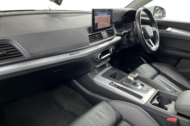 AUDI Q5 Photo 2