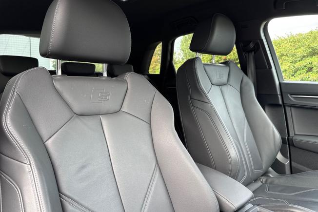AUDI Q3 Photo 35