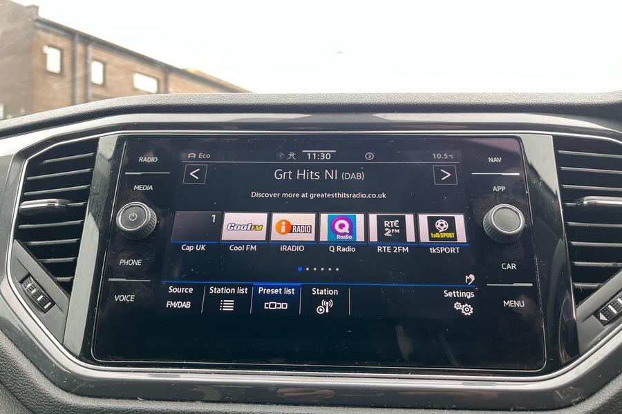 Volkswagen T-ROC Photo autoimg-e0fd3fa0ef3608645b02ee097b300f405290f876.jpg