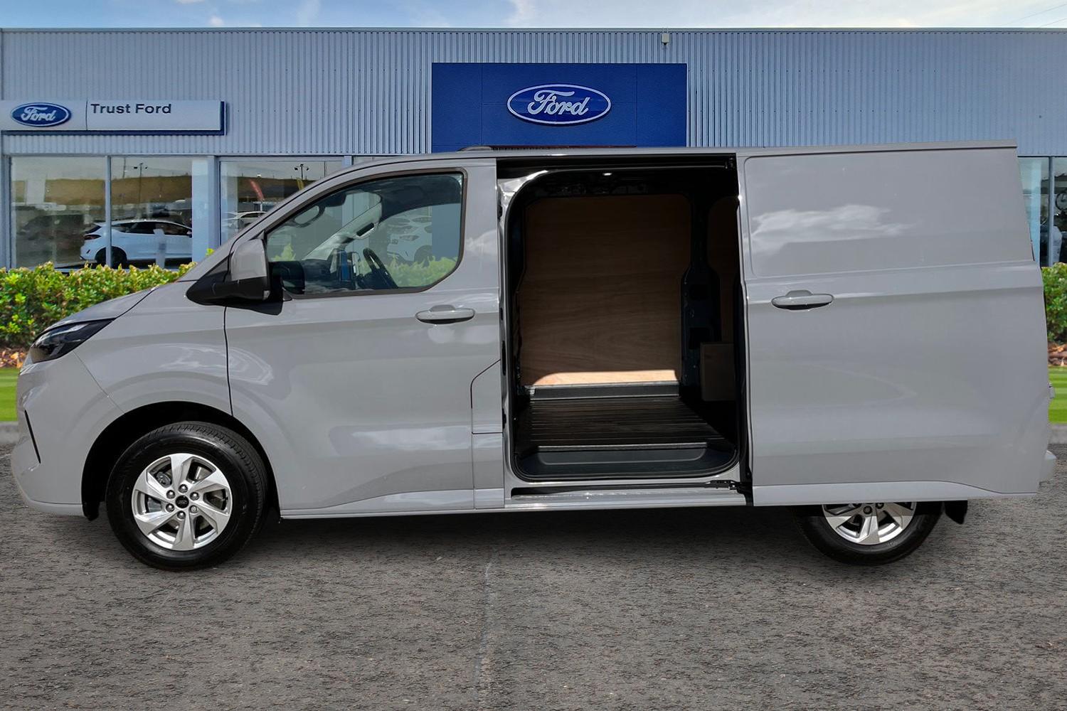 Ford TRANSIT CUSTOM Photo 4
