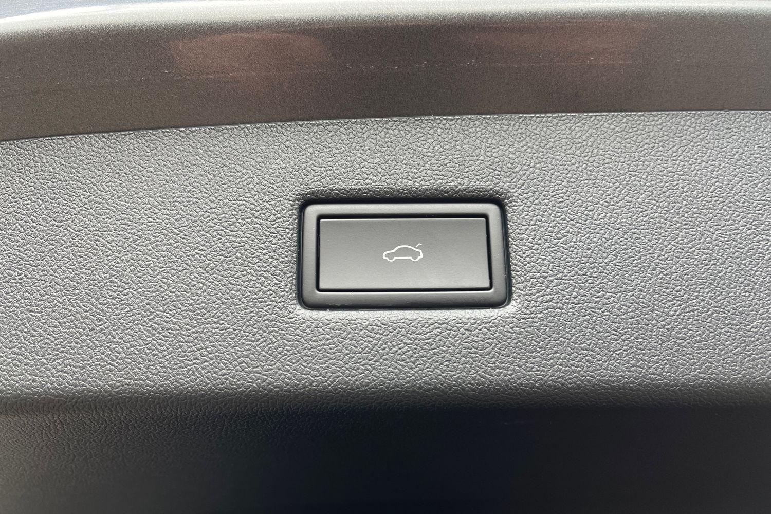 Ford Explorer Photo 22