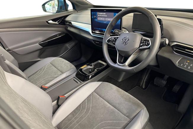 VOLKSWAGEN ID.4 Photo 6
