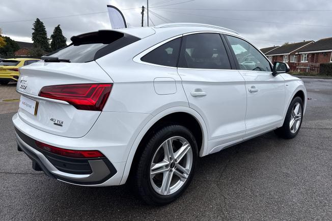 AUDI Q5 Photo 30
