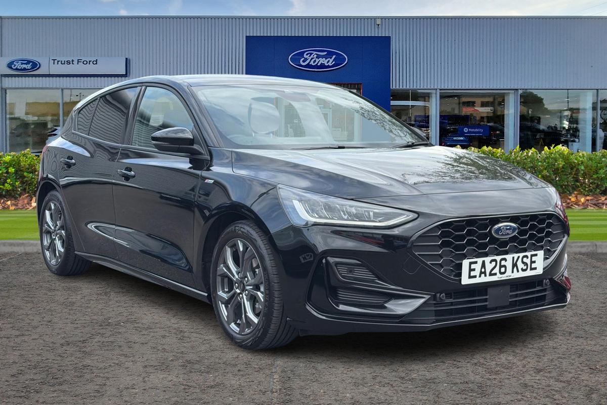 Ford Focus listing photo