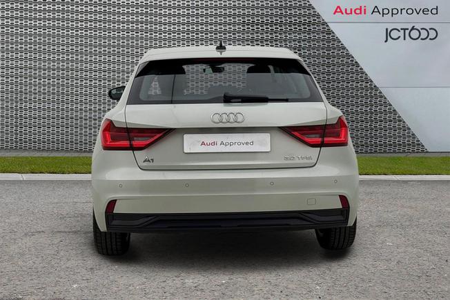 AUDI A1 Photo 7