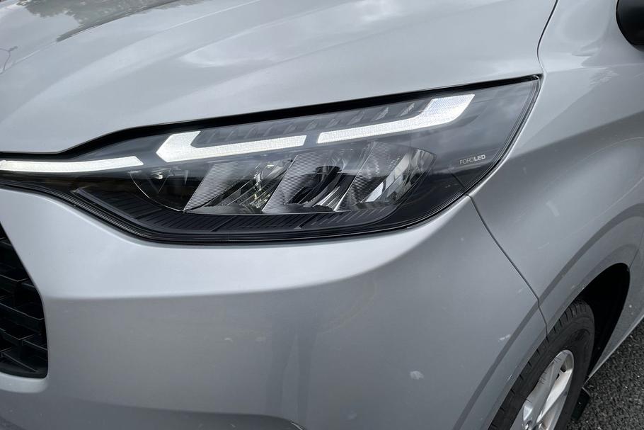 Used Ford TOURNEO CUSTOM 21