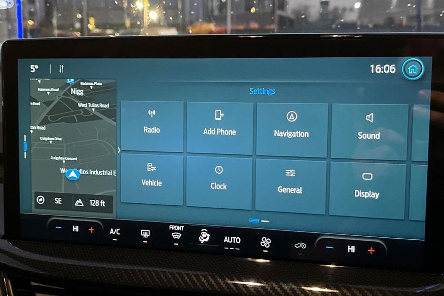 Ford FOCUS Photo autoimg-e106654104b93cad5c6faad56412b097ec86f6dd.jpg