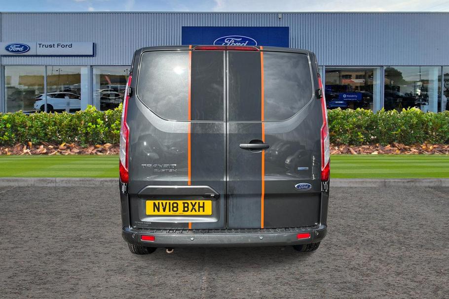 Used FORD TRANSIT CUSTOM NV18BXH 12