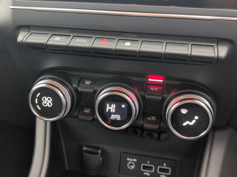 Used Renault Captur ST72AKN 38