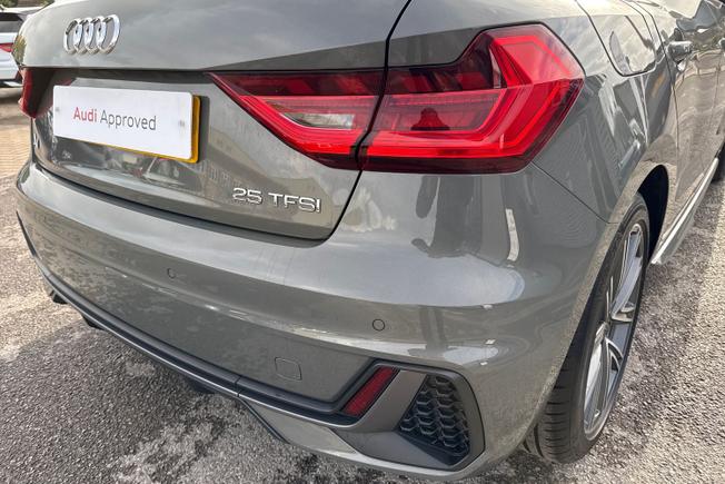 AUDI A1 Photo 30