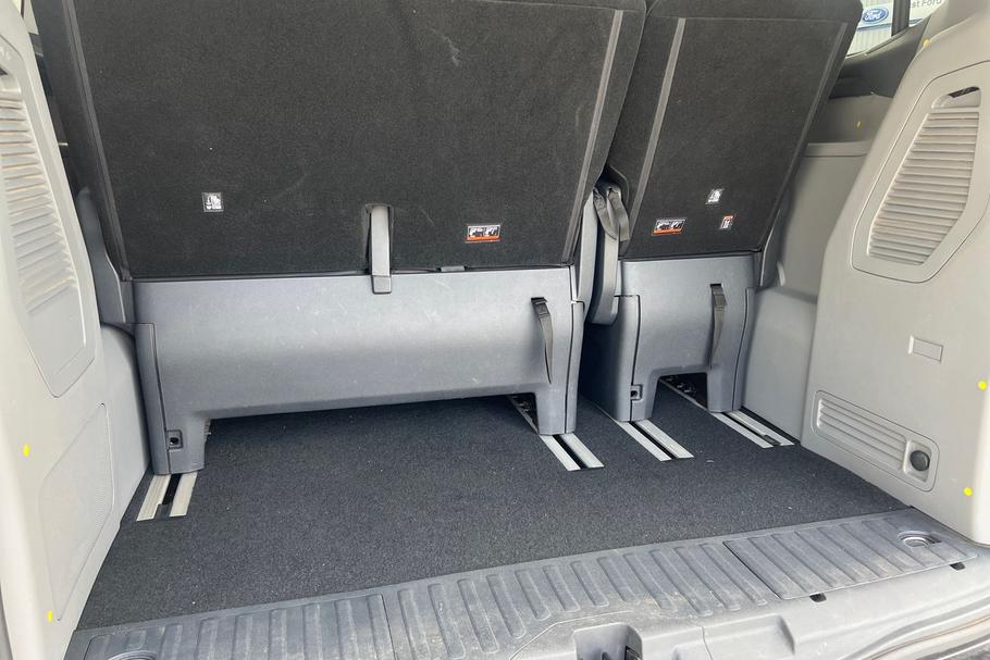 Used Ford TOURNEO CUSTOM WN26TWG 29