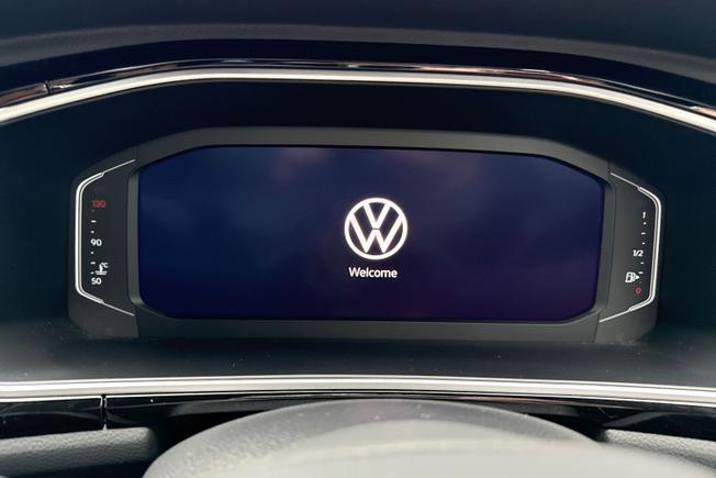 VOLKSWAGEN T-Roc Photo 15