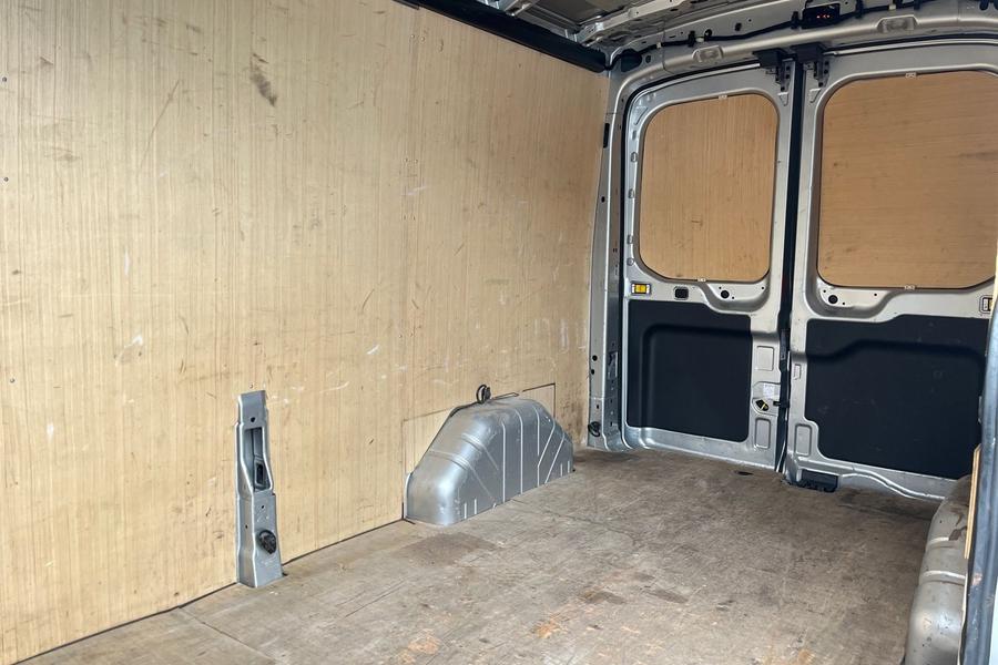 Ford TRANSIT Photo autoimg-e1136f21fe00ee9f20f23fa3452b9fdea5ce28d0.jpg