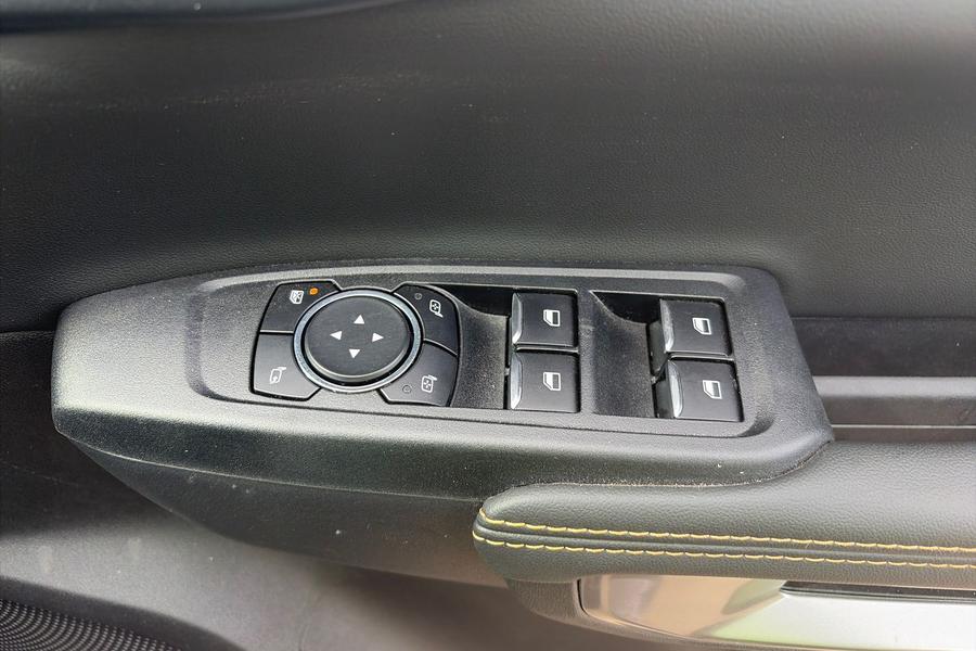 Ford RANGER Photo autoimg-e114b371c30c9cfa474c66f8ce4b6a17ef4dcc1a.jpg