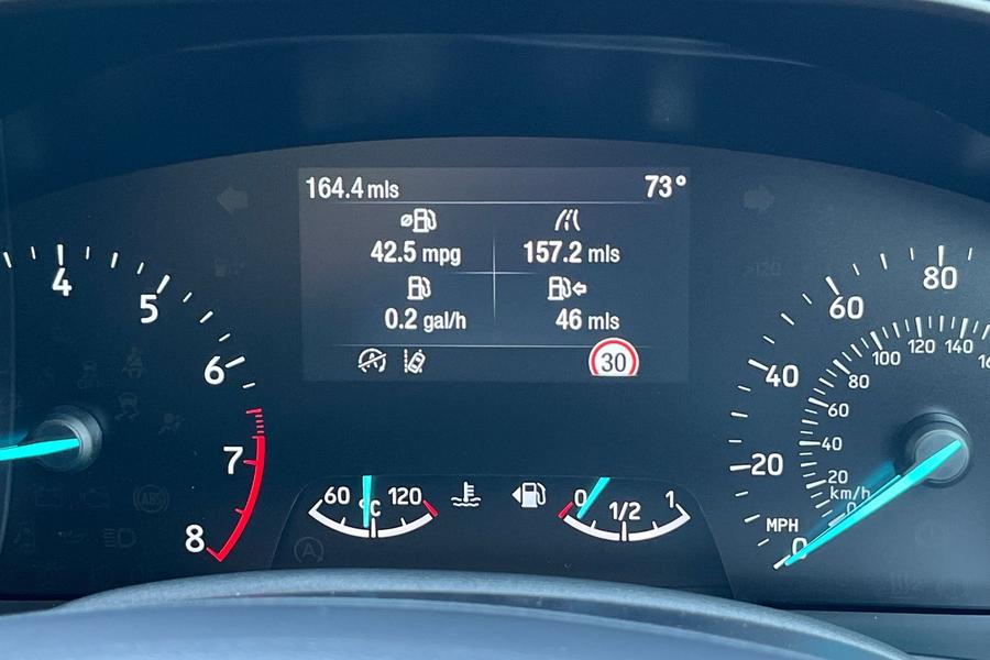 Ford FOCUS Photo autoimg-e118bcfbff17860c620303d2b58d07af87d422f3.jpg