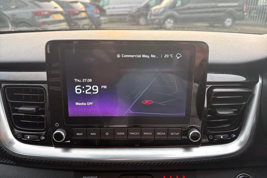 Kia Stonic Photo autoimg-e11bf15fa2a7c4e37ca9a98de5f49a3076fd306a.jpg