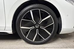 VOLKSWAGEN Passat Photo 5