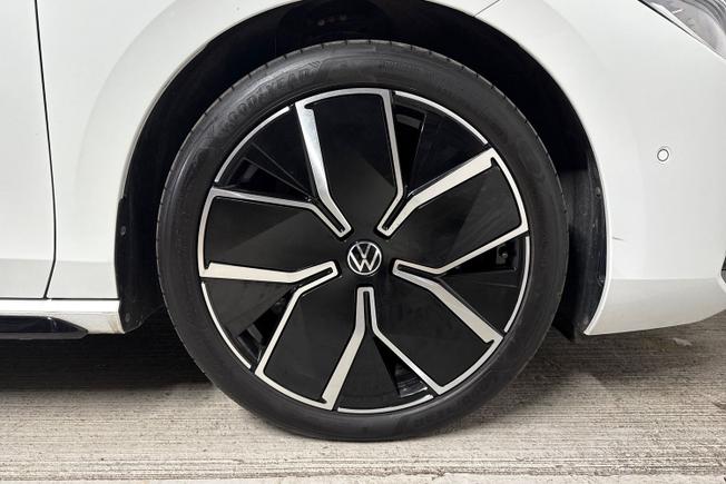 VOLKSWAGEN Passat Photo 5