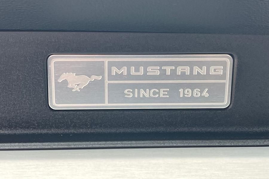 Ford MUSTANG Photo autoimg-e1204df38014c74fb7231e9a15c356e52ac850bb.jpg