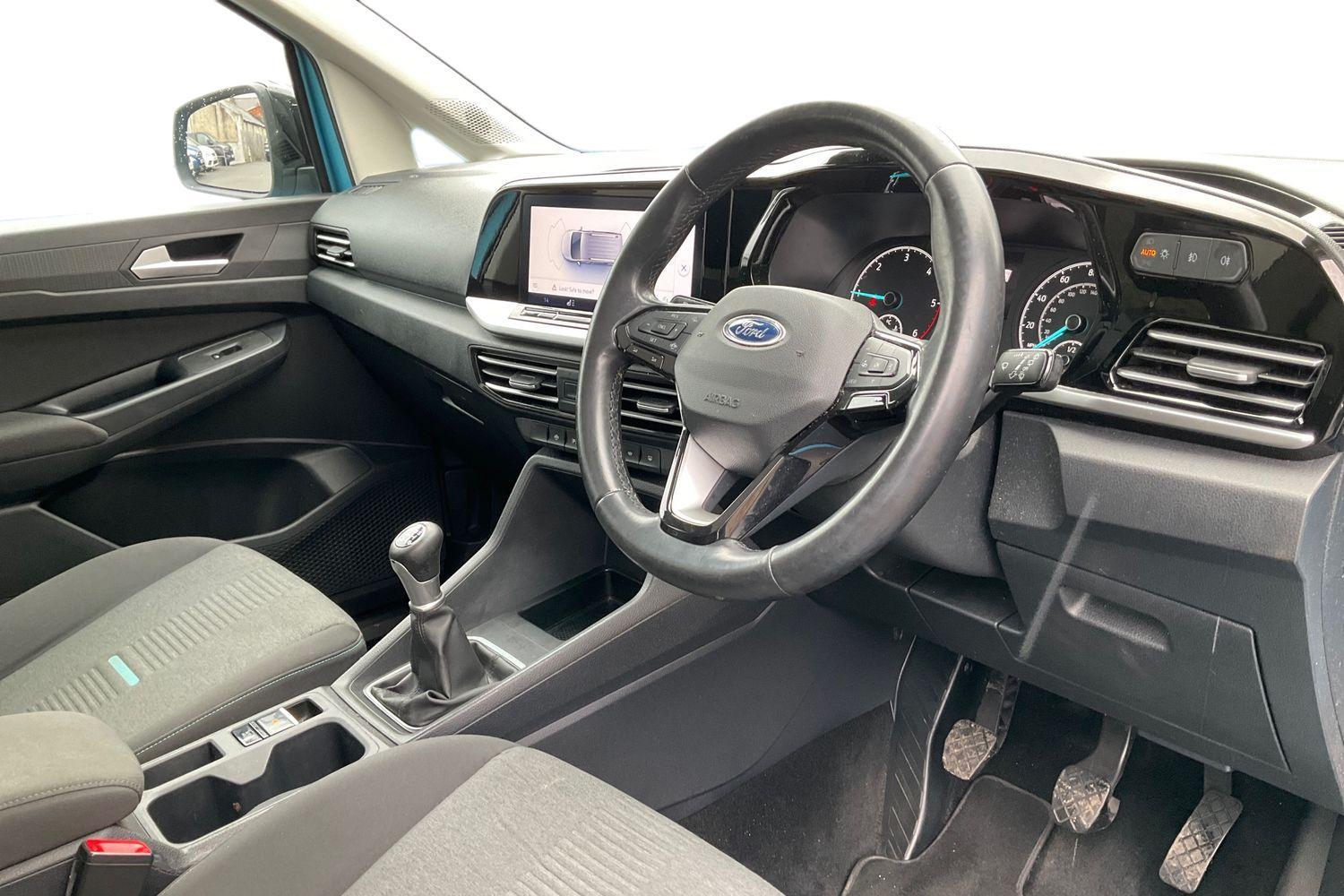 Ford Grand Tourneo Connect Photo 8