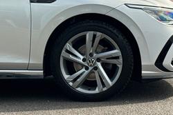 VOLKSWAGEN Golf Photo 5