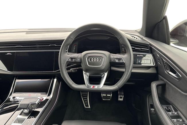 AUDI SQ8 Photo 11