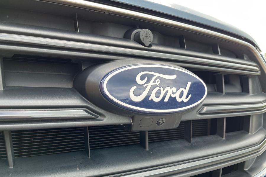 Ford TRANSIT Photo autoimg-e12be340298381575cfabf3ebc1a5db154baaa32.jpg