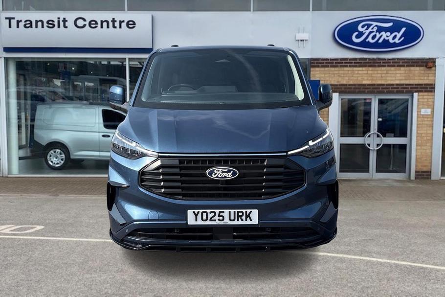 Used Ford TRANSIT CUSTOM YO25URK 11