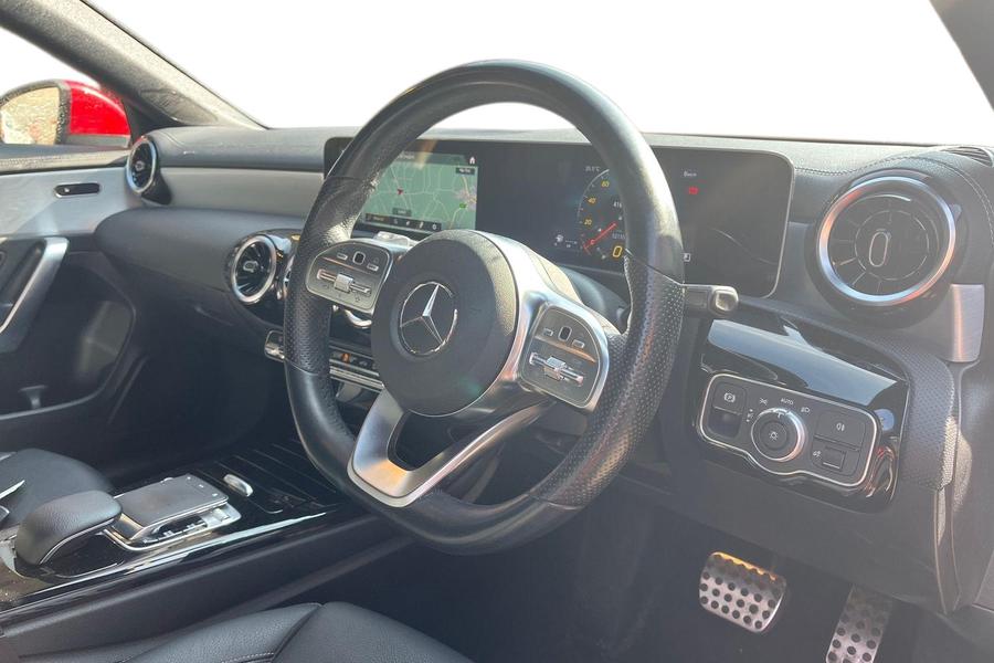 Mercedes-Benz CLA Photo autoimg-e12d676db12c27128ab79c2dbd6e2fd6c6826ed4.jpg