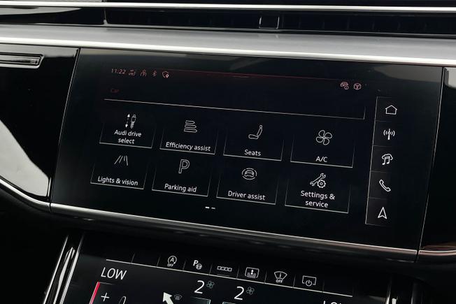 AUDI A8 Photo 40
