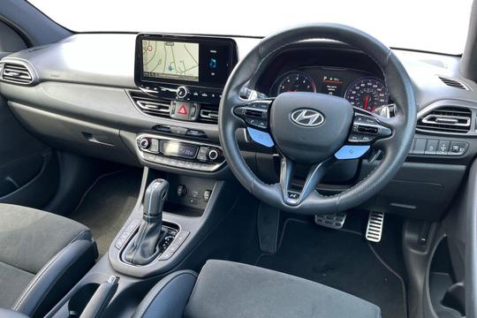 Hyundai i30 Photo autoimg-e12e05c520b56c48671e21fbe015539aa43190ee.jpg
