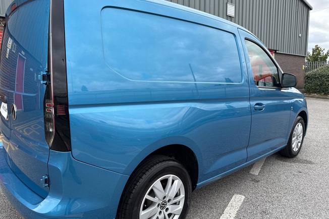 VOLKSWAGEN Caddy Photo 30