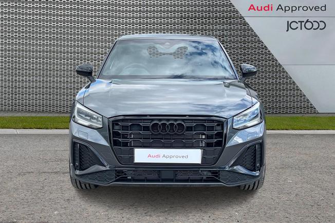 AUDI Q2 Photo 8