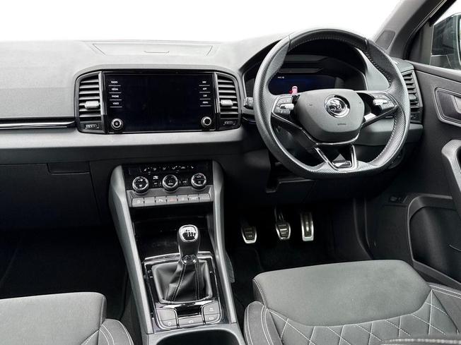 ŠKODA Karoq Photo 11