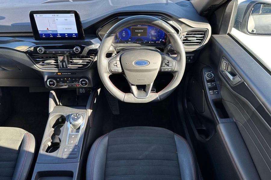 Ford KUGA Photo autoimg-e131cbbc776a9a03b167376de1f1fbf00f81270c.jpg