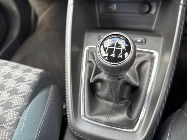 MG MG ZS Photo 30