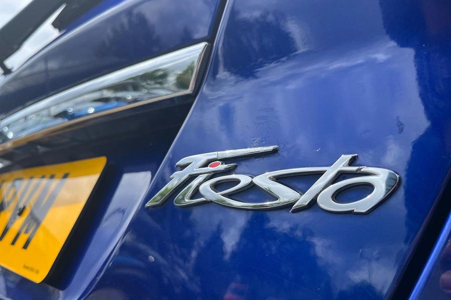 Ford Fiesta Photo autoimg-e137ef1086e1652eefb61e8e52e44a26e1559232.jpg