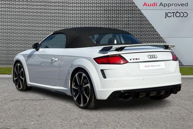 AUDI Tt Rs Photo 3