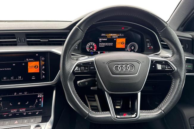 AUDI A6 Saloon Photo 11