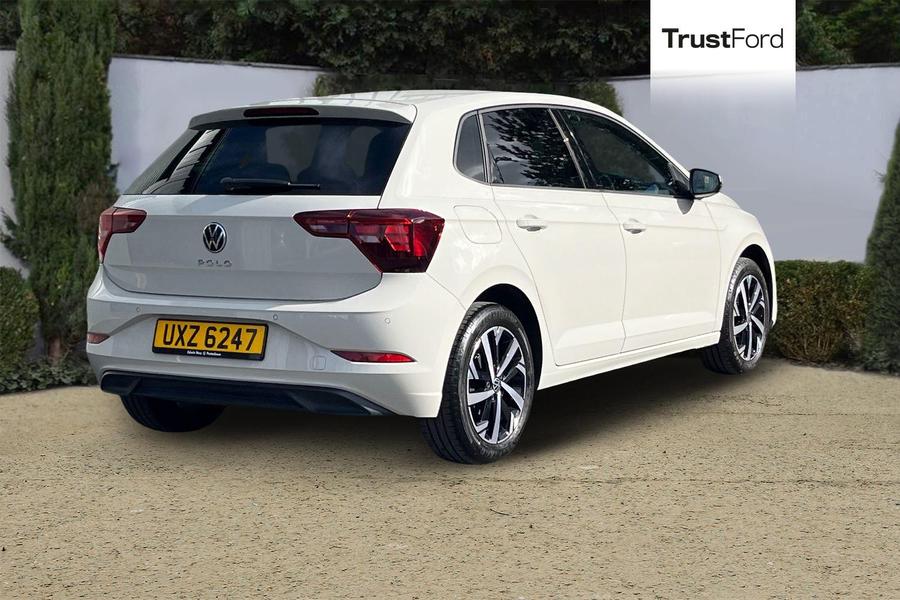 Volkswagen Polo Photo autoimg-e140671978e2faed48c8437388bd93d25fb5c729.jpg