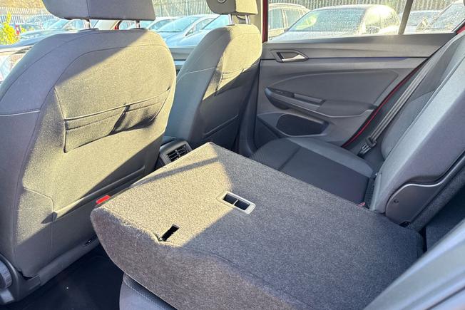 VOLKSWAGEN Golf Photo 41