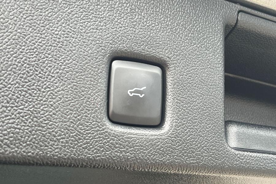 Ford Kuga Photo autoimg-e141ab11613eb99f926ee05a664366ba9aa97534.jpg