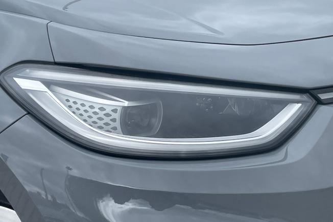 VOLKSWAGEN ID.3 Photo 19