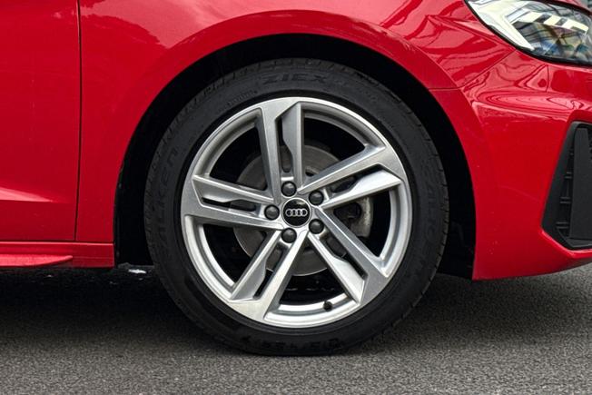 AUDI A1 Photo 5