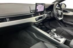 AUDI A4 Photo 2