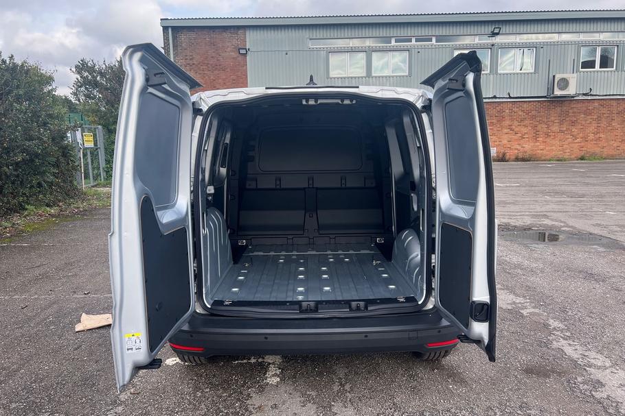 Used FORD TRANSIT CONNECT HS25CHD 6